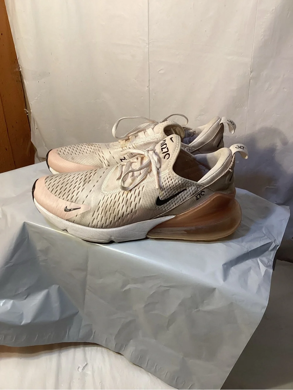 Nike Air Max 270 Light Soft Pink Running Shoes AH6789-604 Women Size 11